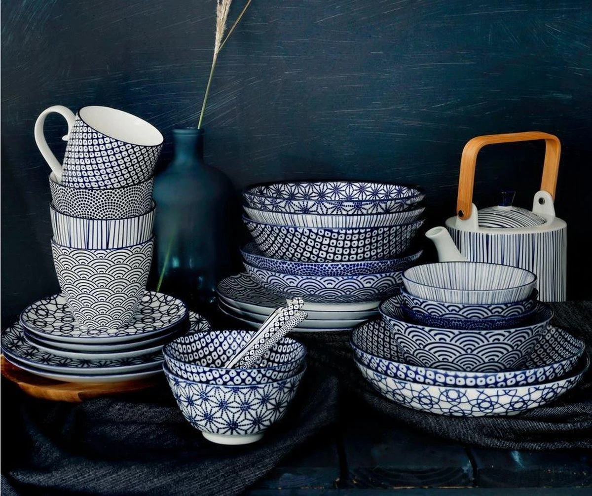 Tokyo Design Studio Nippon Blue Espresso Serviesset - 6 Personen - 18 Stuks - Porselein 2 Tokyo Design Studio Nippon Blue Espresso Serviesset - 6 Personen - 18 Stuks - Porselein - Afbeelding 2