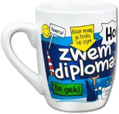 Paperdreams - Cartoonmok - Zwemdiploma -Servies Serie Winkel 1200x1144 1