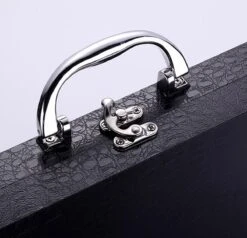 Merkloos Bestekset - 24 Delig Bestekset - 6 Personen - Rood/Goud - Tafellepels/Tafelmessen/Tafelvorken/Koffielepels - Roestvrij Staal -Servies Serie Winkel 1200x1157 3