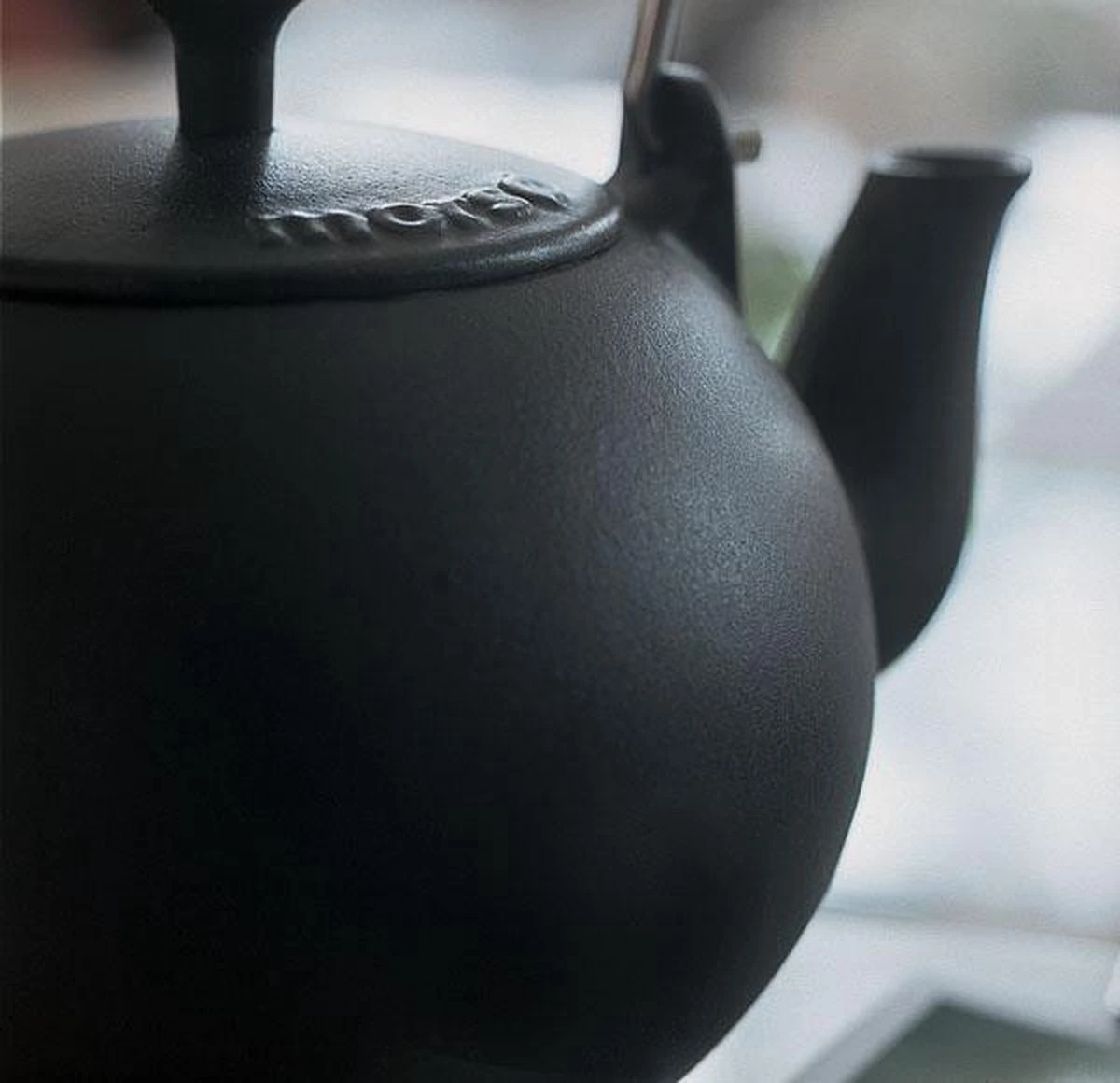 Morso Gietijzeren Waterketel | Houtkachel Theepot - 2 Liter 2 Morso Gietijzeren Waterketel | Houtkachel Theepot - 2 Liter - Afbeelding 2