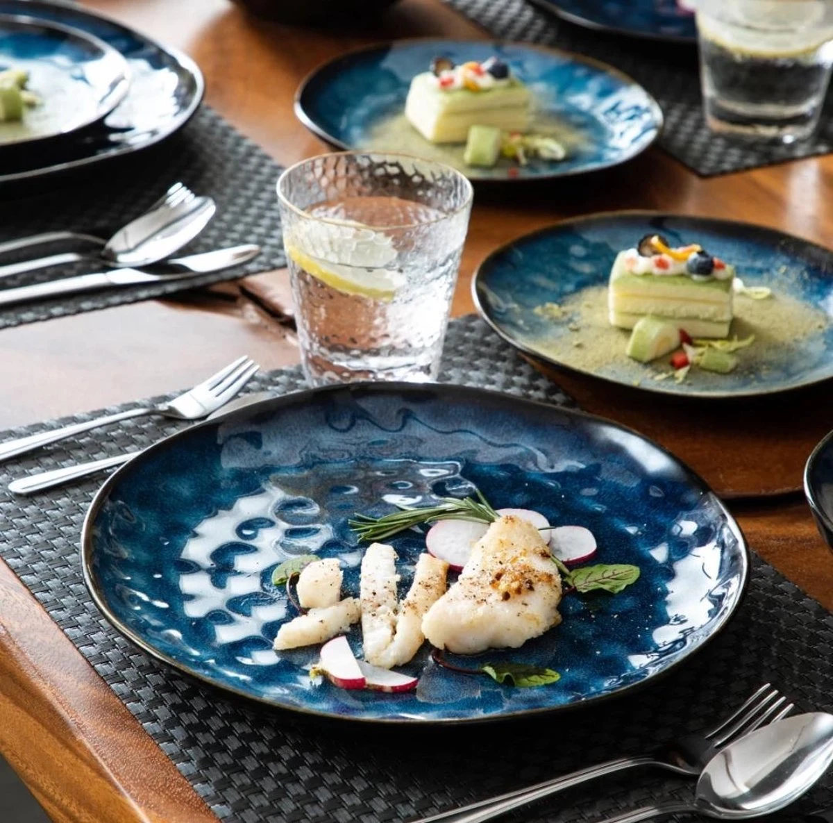 Serviesset 8 Personen - 24 Delig - Handgemaakt - Blauw 3 Serviesset 8 Personen - 24 Delig - Handgemaakt - Blauw - Afbeelding 3