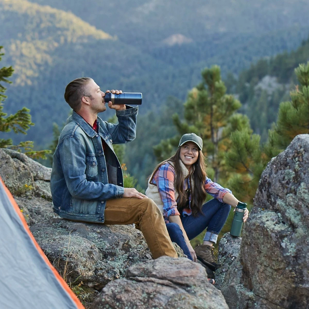 Stanley Trigger-Action Travel Mug 0.47L - Thermosfles - Hammertone Green 18 Stanley Trigger-Action Travel Mug 0.47L - Thermosfles - Hammertone Green - Afbeelding 18