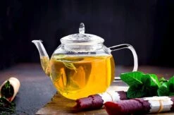 Feelino Special Edition Thee- En Koffiepot 800 Ml Met Zeef In De Uitloop En Glazen Deksel, Ideaal Voor 2 Personen -Servies Serie Winkel 1200x794 2