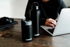 Kambukka Olympus Thermosbeker 300 Ml - Makkelijk Reinigen - Lekvrije Koffiebeker - RVS - Jet Black -Servies Serie Winkel 1200x800 13