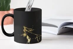 Magische Mok - Foto Op Warmte Mokken - Koffiemok - Marmer - Zwart - Goud - Luxe - Magic Mok - Beker - 350 ML - Theemok -Servies Serie Winkel 1200x800 60