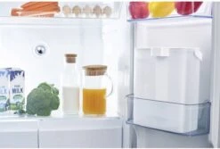 Philips Water Instant Water Filter - 3 L Inhoud, 1 L/min Snelle Doorstroming, Oplaadbaar Via USB-C 24 Philips Water Instant Water Filter - 3 L Inhoud, 1 L/min Snelle Doorstroming, Oplaadbaar Via USB-C -Servies Serie Winkel 1200x813