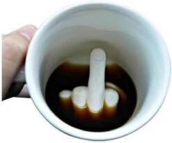 Merkloos Middelvinger Koffiemok - Grappig - Creatief - Perfect Cadeau - Humor - Thee - Melk - Keramiek -Servies Serie Winkel 1200x997