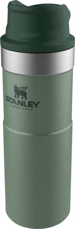 Stanley Trigger-Action Travel Mug 0.47L - Thermosfles - Hammertone Green 30 Stanley Trigger-Action Travel Mug 0.47L - Thermosfles - Hammertone Green -Servies Serie Winkel 397x1200
