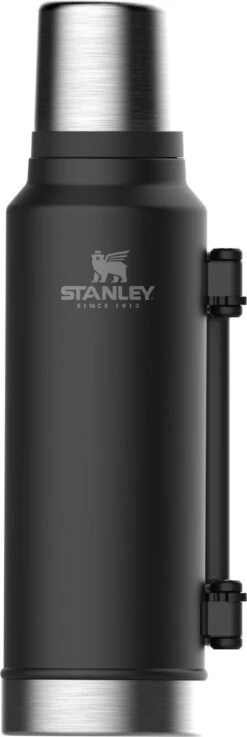 Stanley The Legendary Classic Bottle 1,40L - Thermosfles - Matte Black -Servies Serie Winkel 402x1200