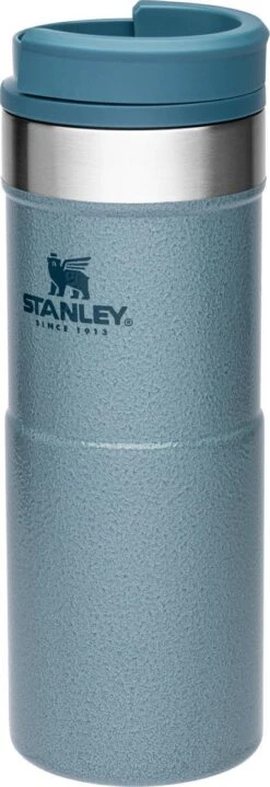Stanley The NeverLeak™ Travel Mug 0,47L NEW - Thermosfles - Hammertone Ice 16 Stanley The NeverLeak™ Travel Mug 0,47L NEW - Thermosfles - Hammertone Ice -Servies Serie Winkel 412x1200 1