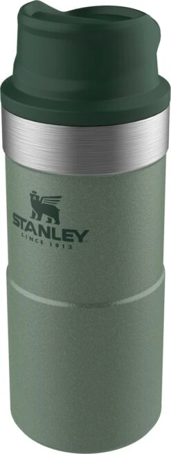 Stanley Trigger-Action Travel Mug 0.35L - Thermosfles - Hammertone Green -Servies Serie Winkel 453x1200