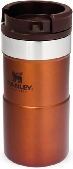 Stanley The NeverLeak™ Travel Mug 0,25L NEW - Thermosfles - Maple -Servies Serie Winkel 518x1200 3
