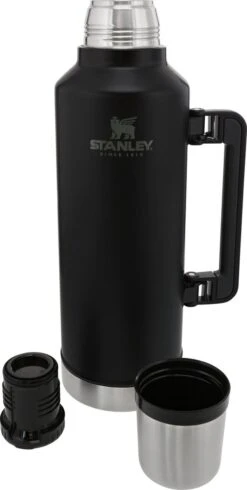 Stanley The Legendary Classic Bottle 2.3L Matte Black Pebble -Servies Serie Winkel 605x1200