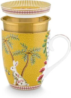 Pip Studio La Majorelle Yellow - Theeset - Porselein - Mok + Theezeef + Theetip - Porselein - 350ml - Geel Servies - Pasen - Konijn -Servies Serie Winkel 864x1200 2