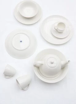 Vtwonen 4 Koffiekopjes Met Schoteltjes - Wit - Porselein - 100ml -Servies Serie Winkel 881x1200 2